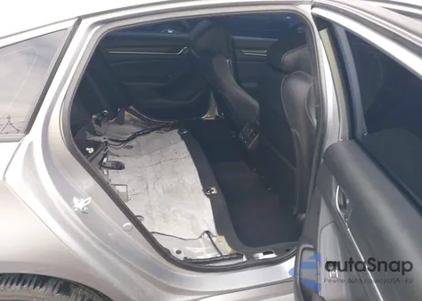 2022 Honda Accord Sport 2.0T z USA, uszkodzony, nr VIN 1HGCV2F32NA008132